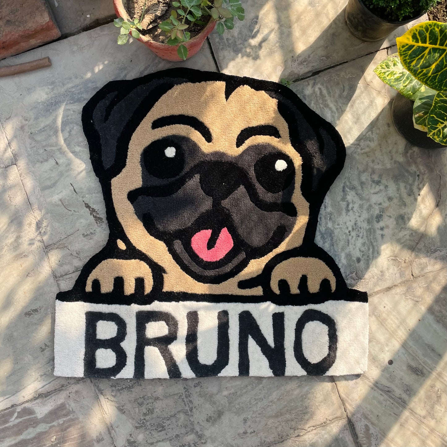 Bruno -the pug rug top view