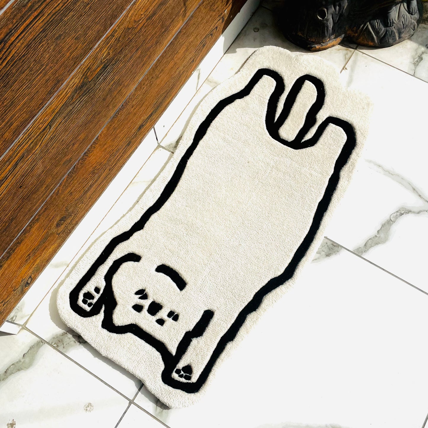 Lazy Cat by My Side Hand-Tufted Rug