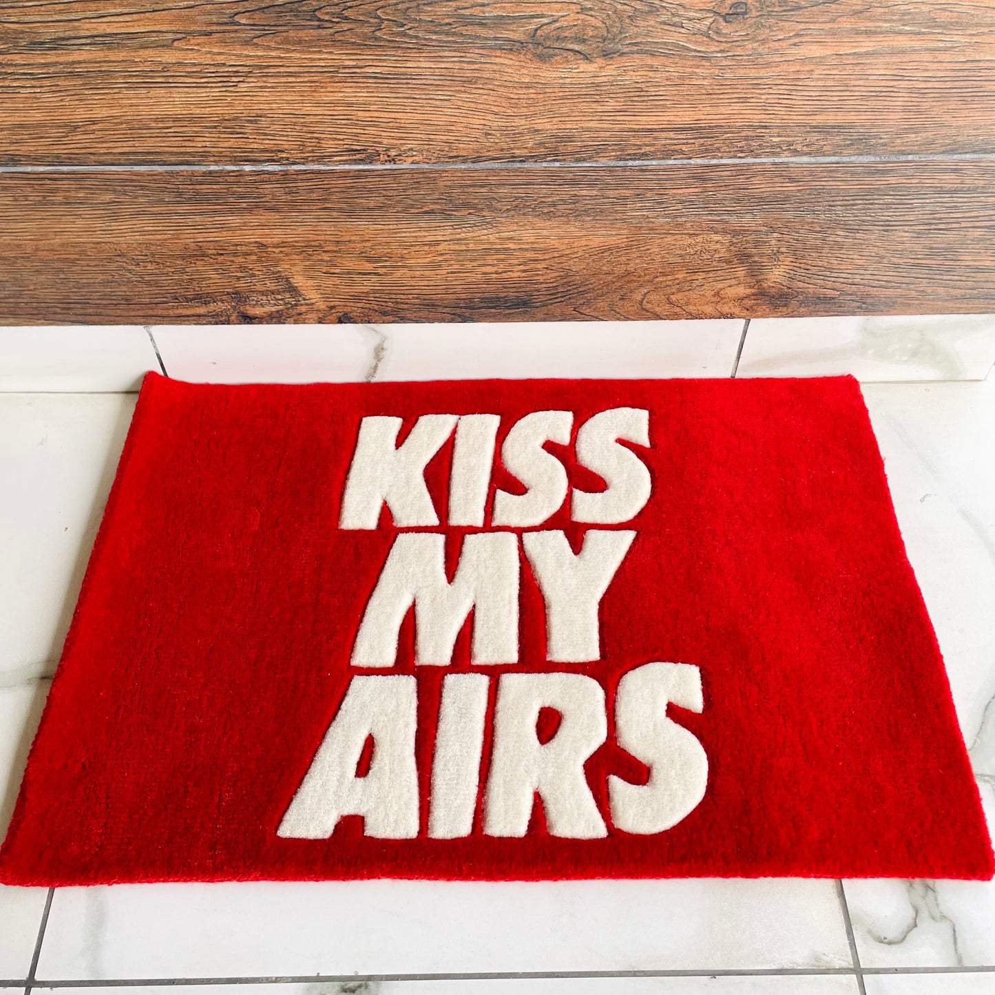 Kiss My Airs Hand-Tufted Rug red