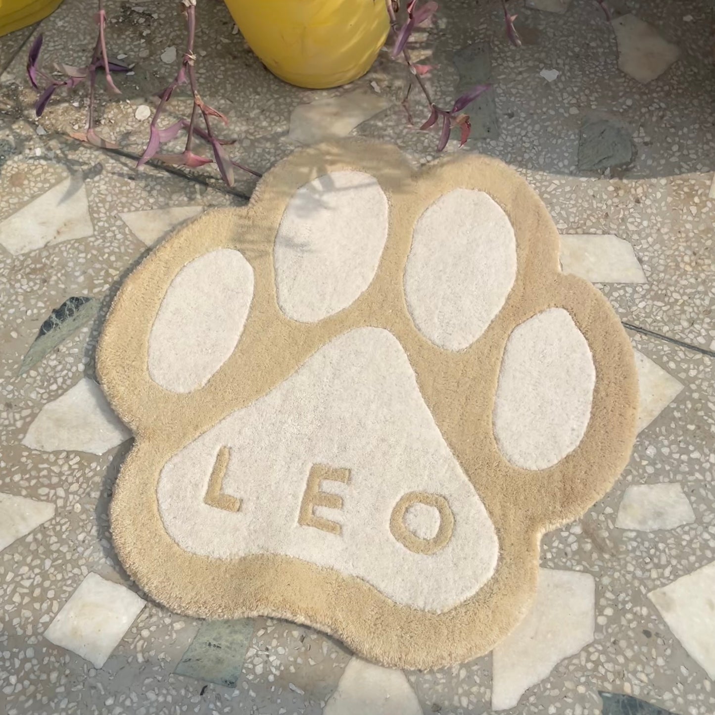 Leo - The Paw Rug (Customisable)