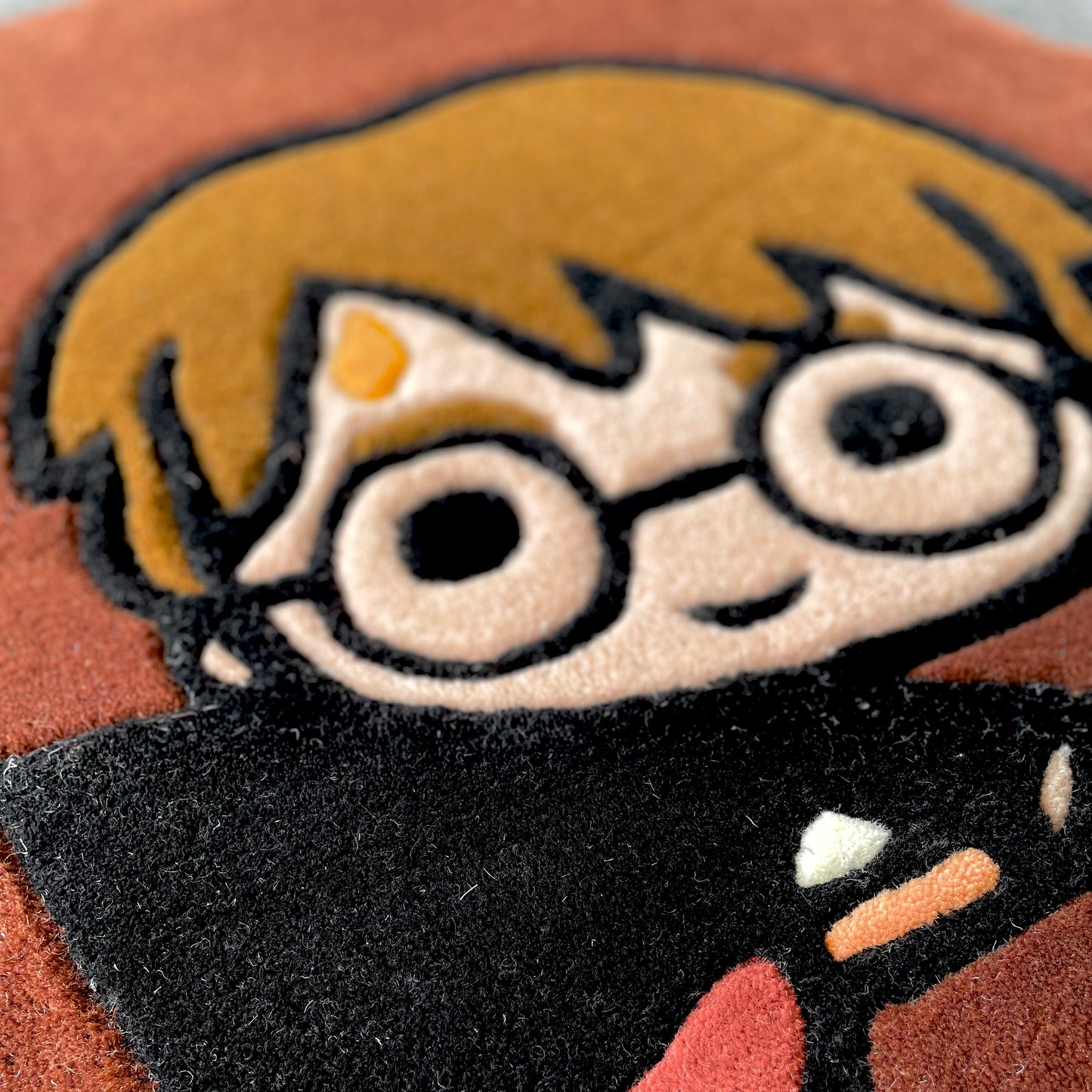 Harry Potter Round Hand-Tufted Rug close up