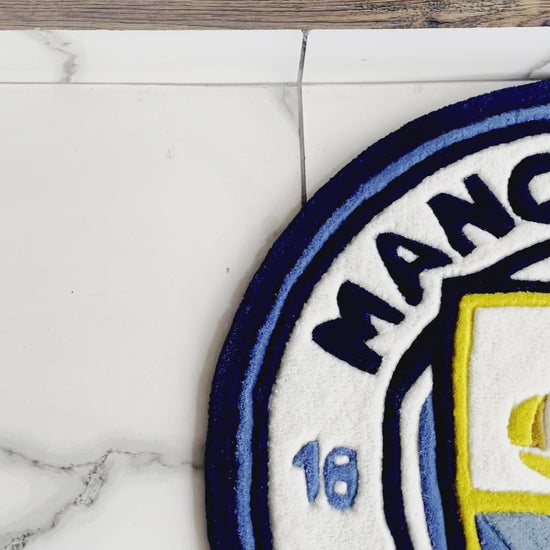Manchester City FC Logo Hand-Tufted Rug detailed view